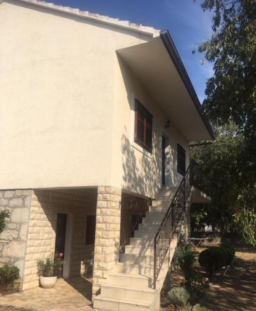 Family Friendly Holiday Home "Ana" Šibenik Kültér fotó